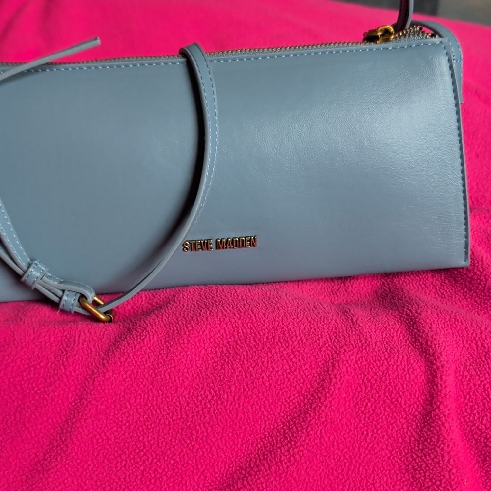 Steve Madden Light Blue Leather Crossbody with Gold Hardware